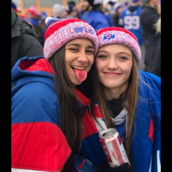 Meet your Posher, Mackenzie - Picture 1 of 1